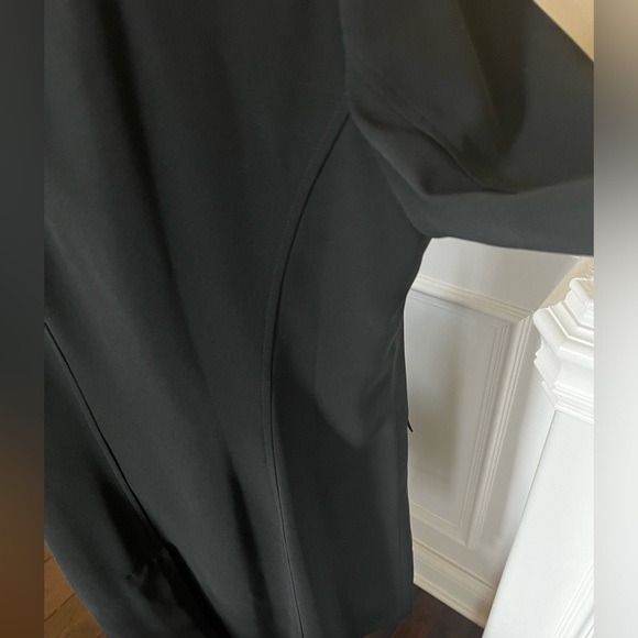 H&M, Single Breasted 3/4 Length Black Tailored Classic Topper/Blazer. - Picture 6 of 15